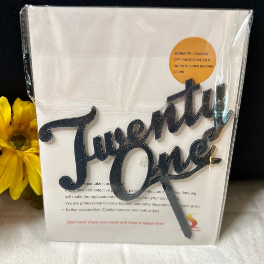 New Suntop Crafts Black “Twenty One” Cake Topper 🍾🎉🎂